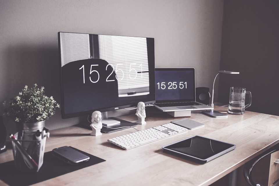 Home office 1867761 960 720